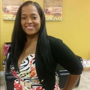 Meet your Posher, Ana